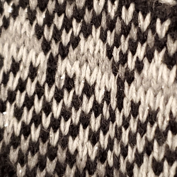 Northern Reflections sweater - Picture 2 of 9